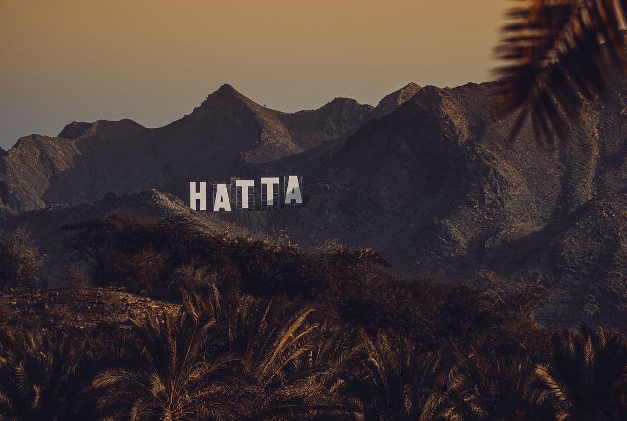 Hatta Day Trip From Dubai: Dam Kayaking, Mountain Pools and Heritage Village