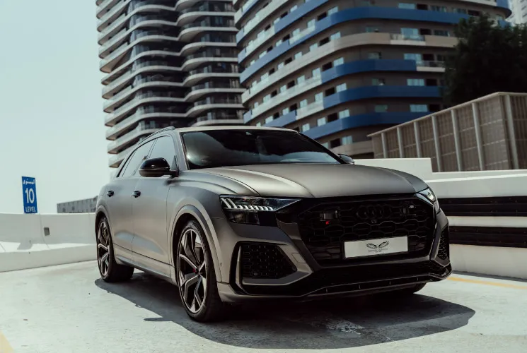 Rent Audi Rs Q8 in Dubai