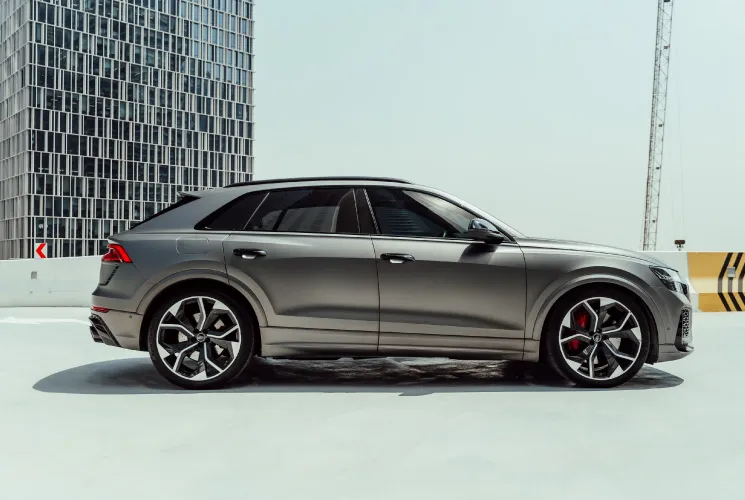 Rent Audi Rs Q8 in Dubai, UAE